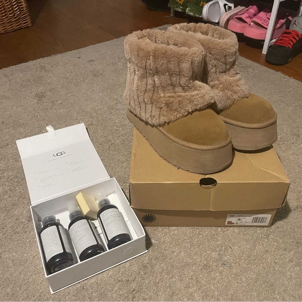 Ugg Sherpa Corduroy Boots!